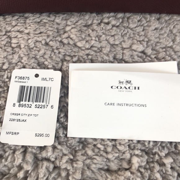 Burgundy Coach HandBag - Picture 5 of 6